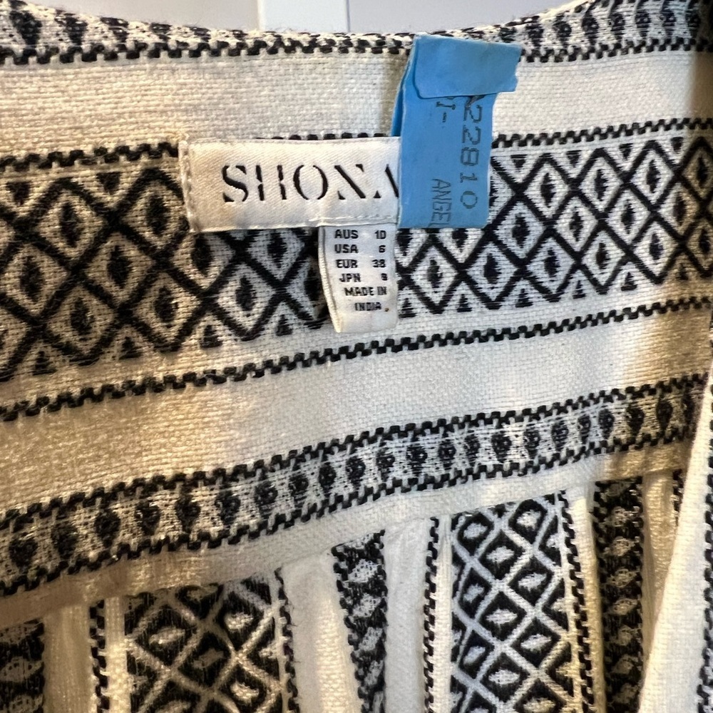 Shona Joy Lizete Balloon Sleeve Mini Dress size 6 - Picture 3 of 9